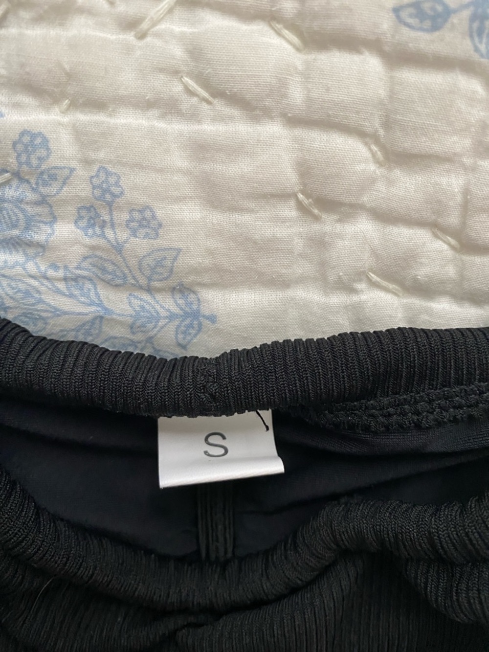 Black Ribbed String Bikini Set - Picture 2 of 4